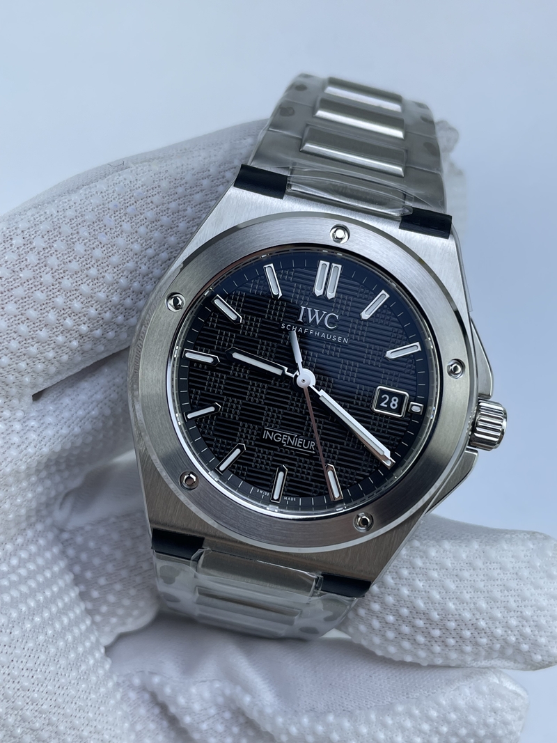 (준비완료/특급배송/)NO.3193/V7공장 IWC 인제니어 블랙다이얼 브레이슬릿